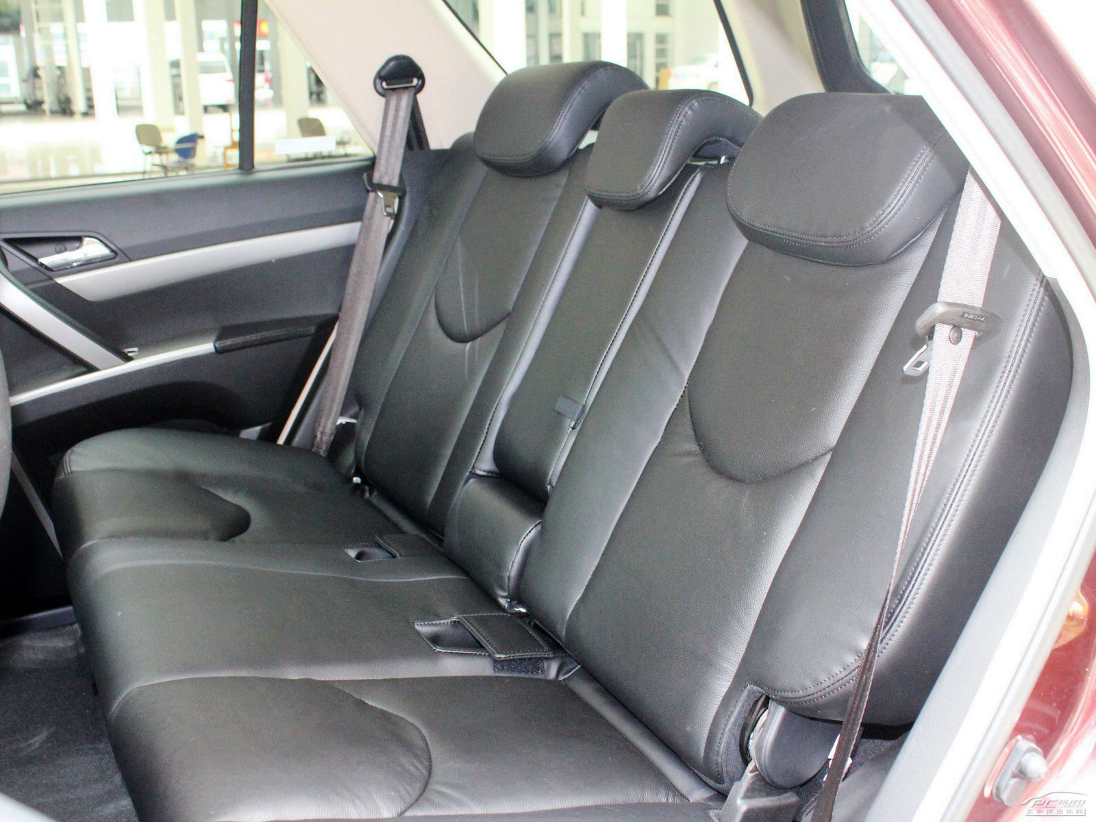 奧軒GX5內(nèi)飾高清大圖