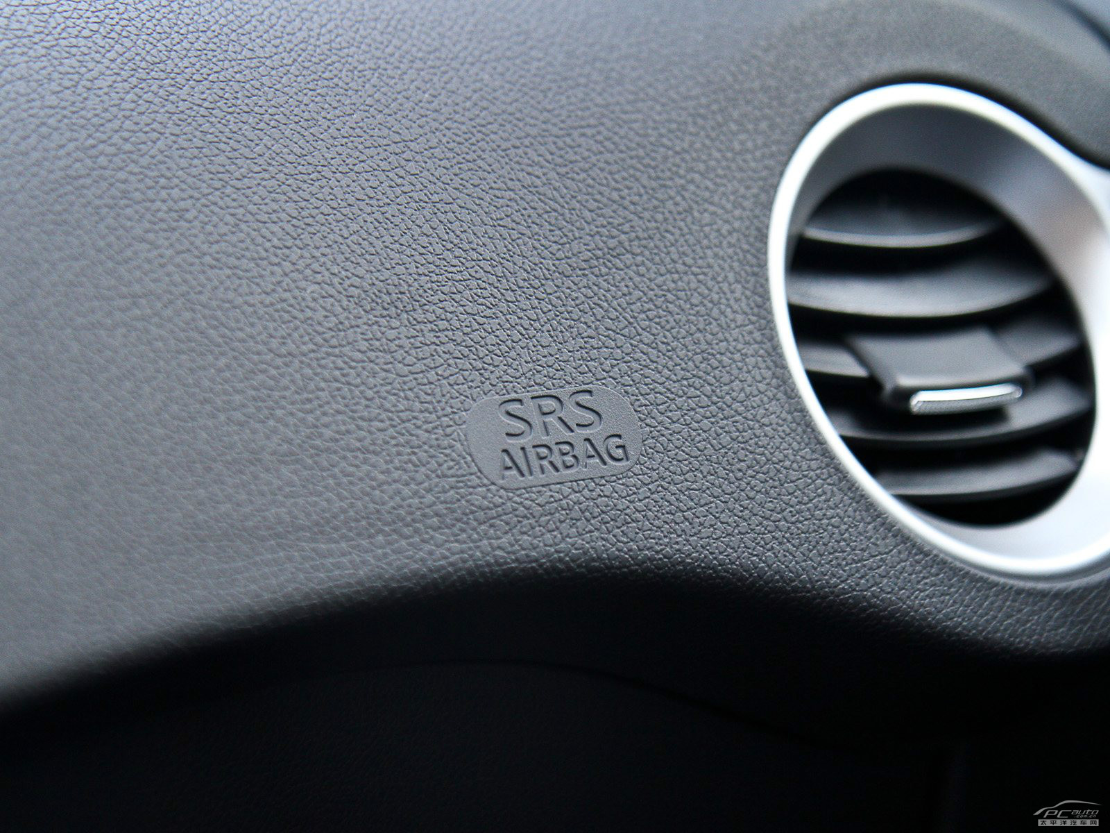 科雷傲(進(jìn)口)內(nèi)飾高清大圖