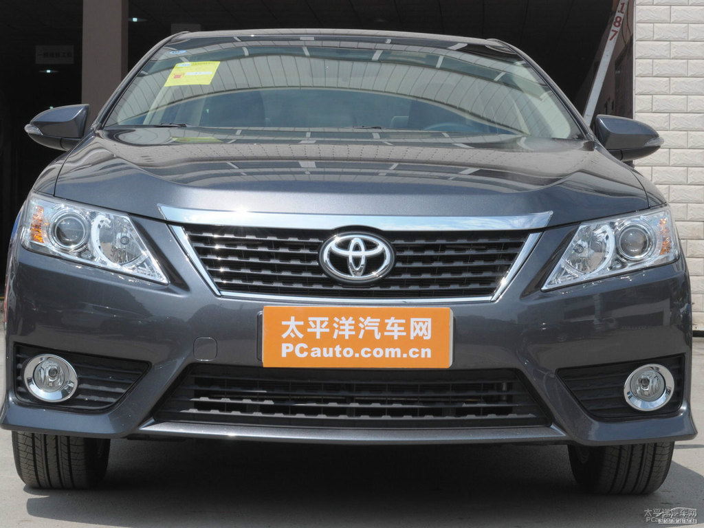 鎢金灰凱美瑞車頭外觀圖片