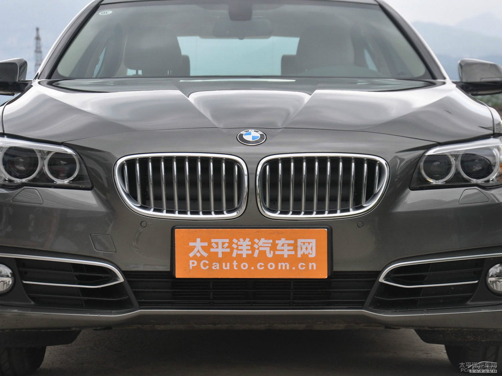 墨晶灰寶馬5系車頭外觀圖片
