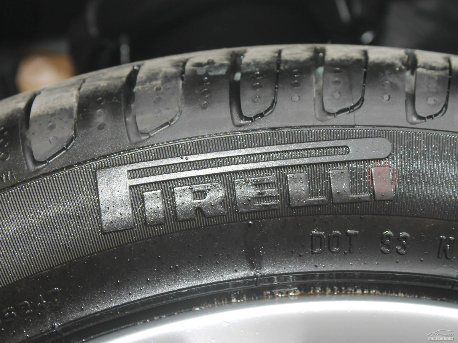 沃爾沃V40細(xì)節(jié)高清大圖