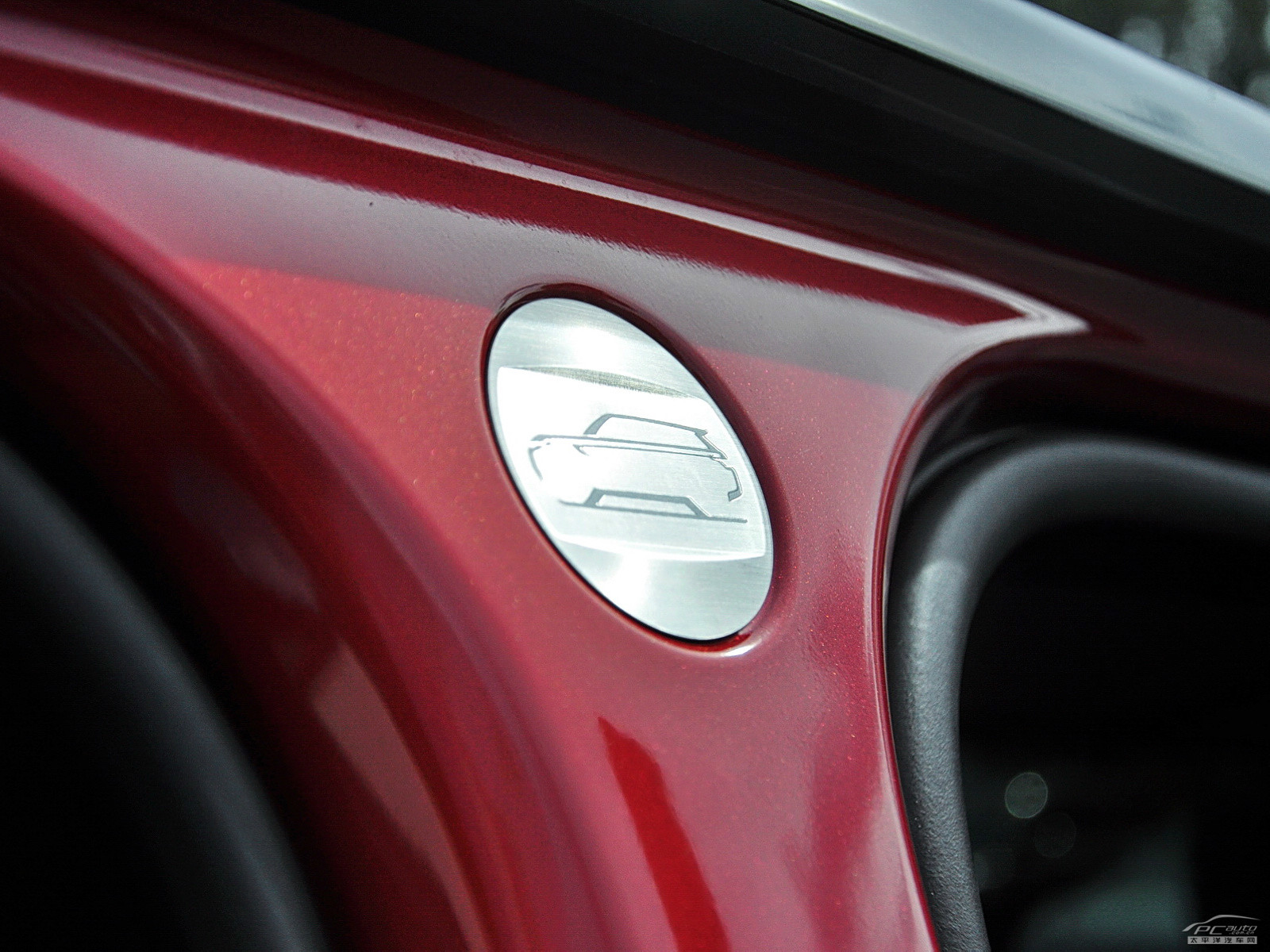 攬勝運(yùn)動(dòng)外觀(guān)高清大圖