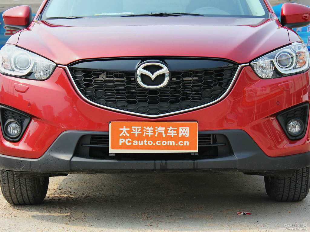激情紅馬自達(dá)CX-5車(chē)頭外觀圖片