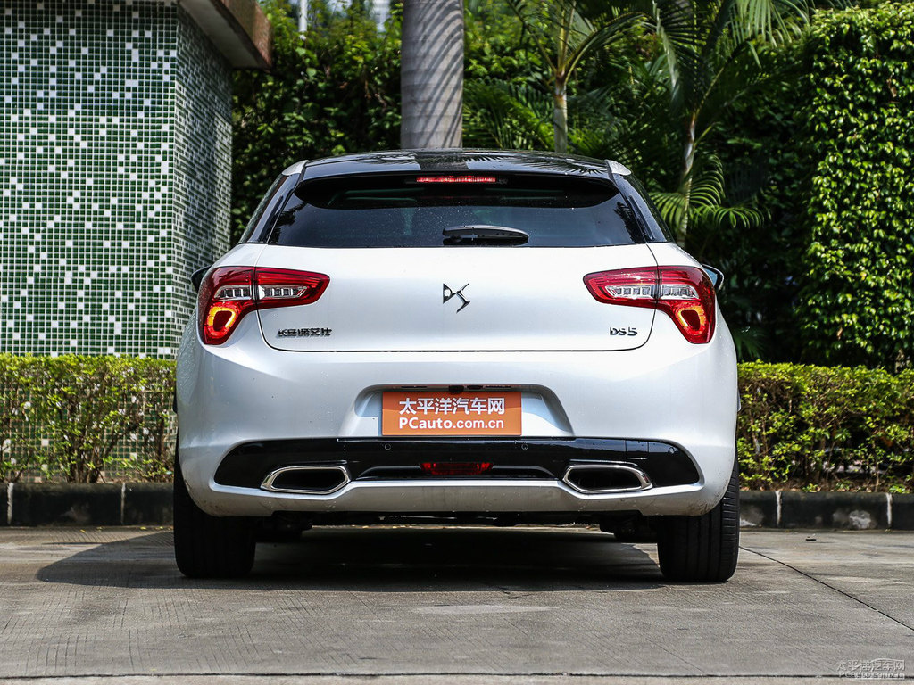 DS 5܇^^DƬ