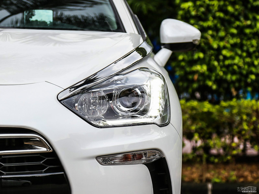DS 5܇^^DƬ