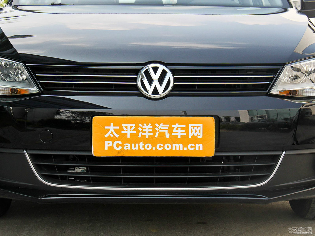 深黑速騰車頭外觀圖片
