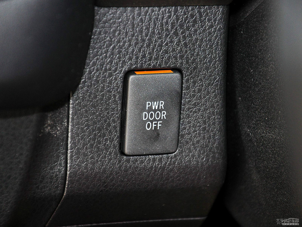 橙色RAV4榮放中控內飾圖片