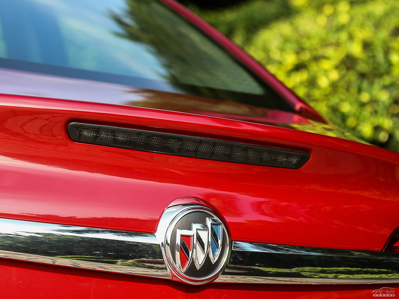 君威外觀高清大圖