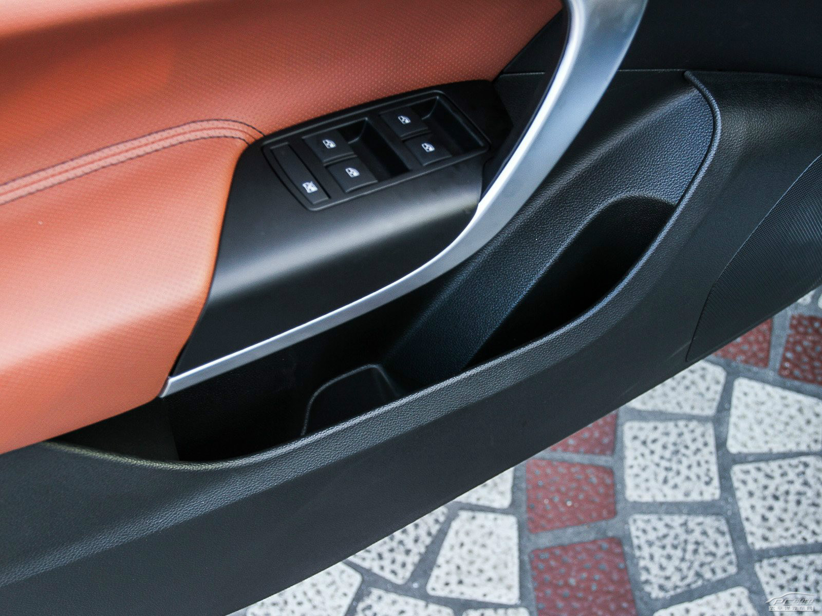 君威空間高清大圖