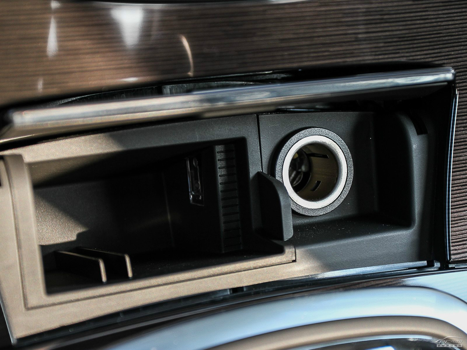 君威空間高清大圖