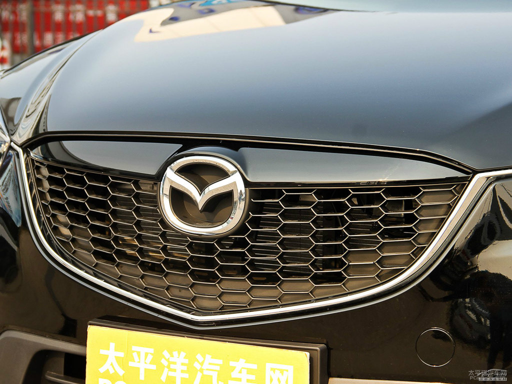 雅士黑馬自達(dá)CX-5車頭外觀圖片