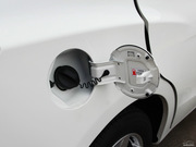 2013款 1.6L MT 豪華版 2013款 1.6L MT 豪華版