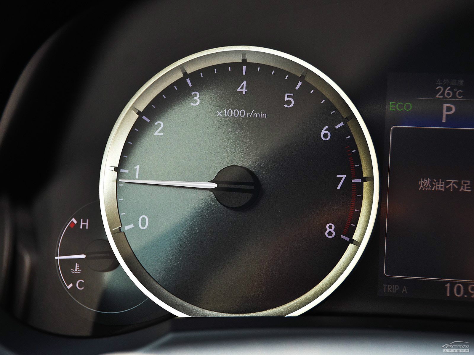 雷克薩斯IS內(nèi)飾高清大圖