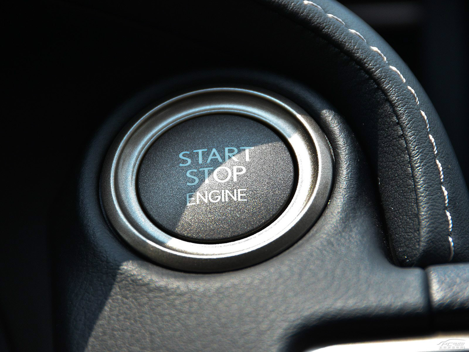 雷克薩斯IS內(nèi)飾高清大圖