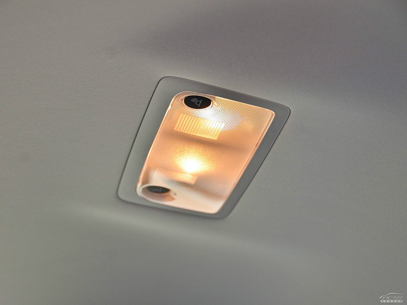 雷克薩斯IS內(nèi)飾高清大圖