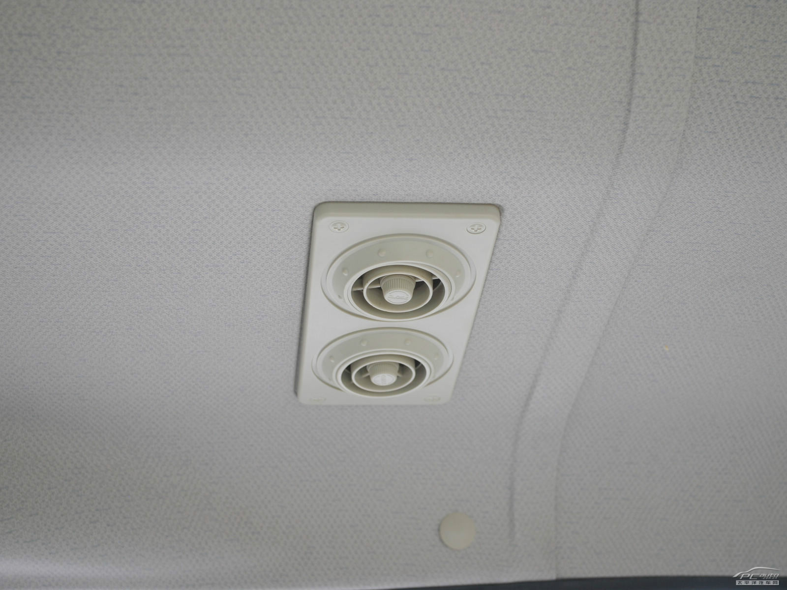 星銳內(nèi)飾高清大圖