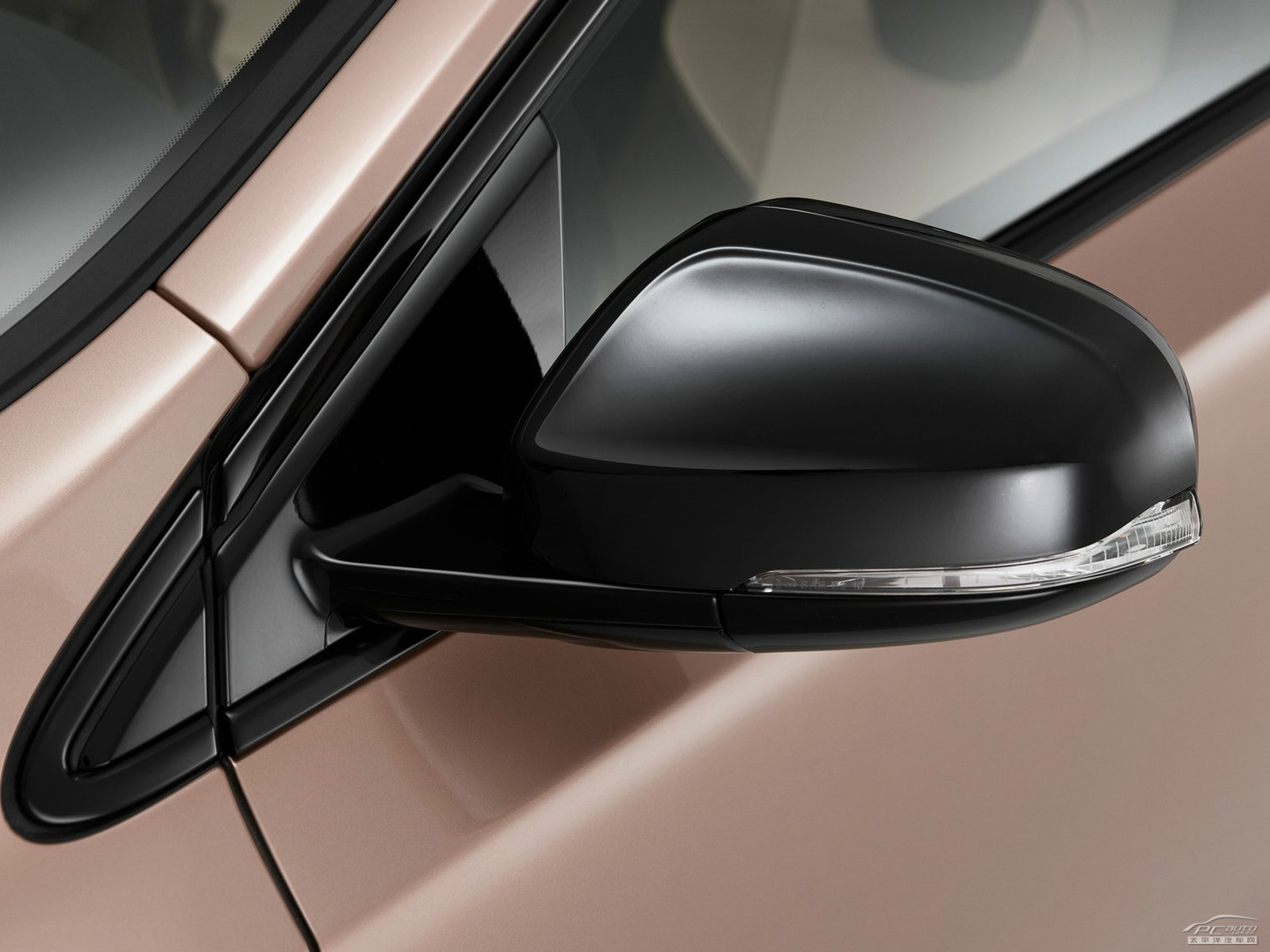 沃爾沃V40外觀高清大圖