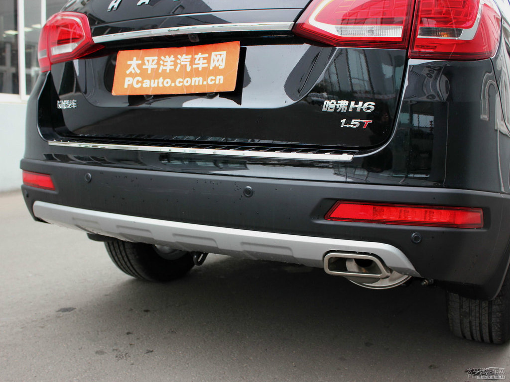 經(jīng)典黑哈弗H6車(chē)尾外觀圖片