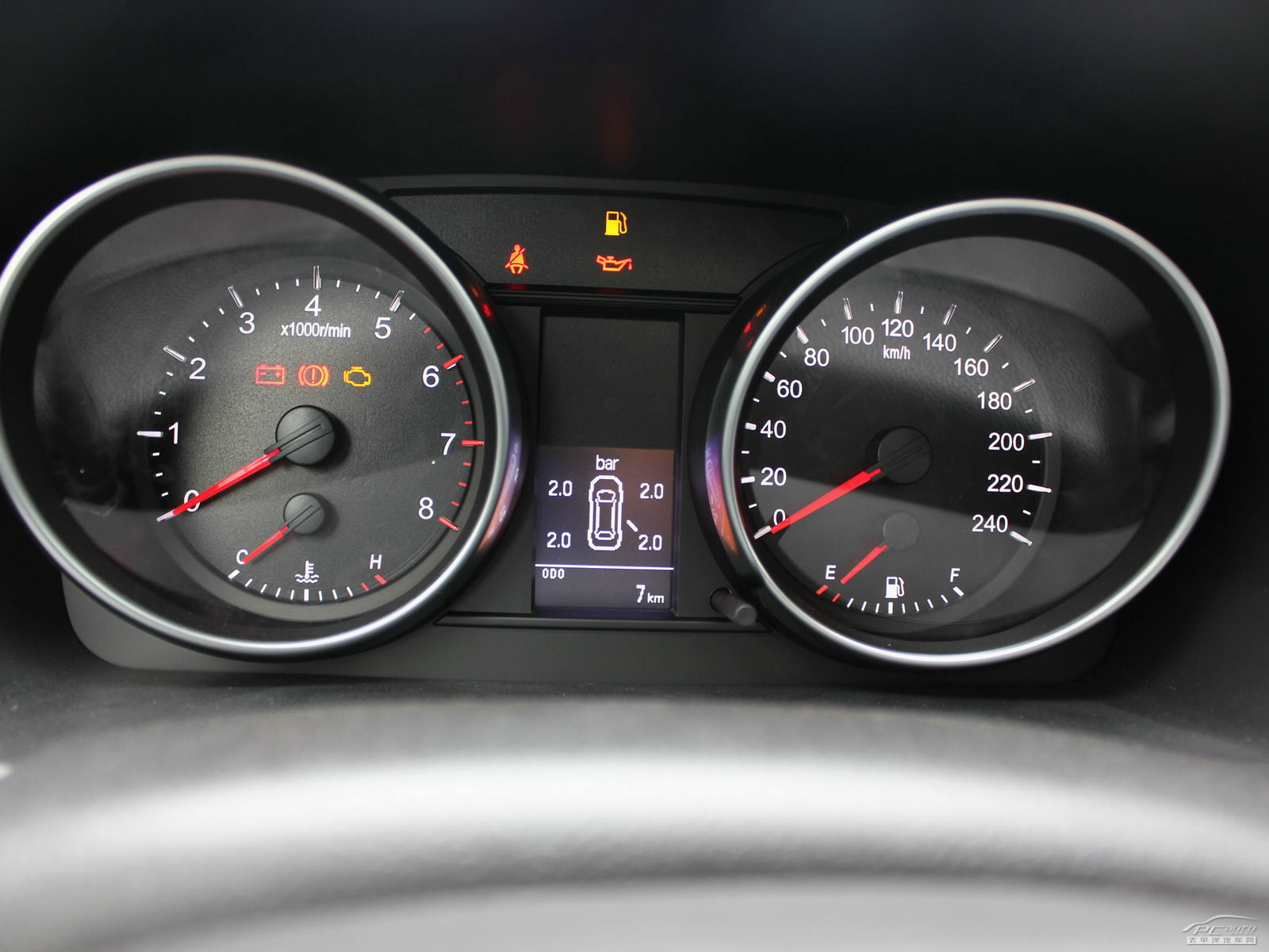 哈弗H6內(nèi)飾高清大圖