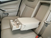 2013款 2.3L 時(shí)尚型 2013款 2.3L 時(shí)尚型