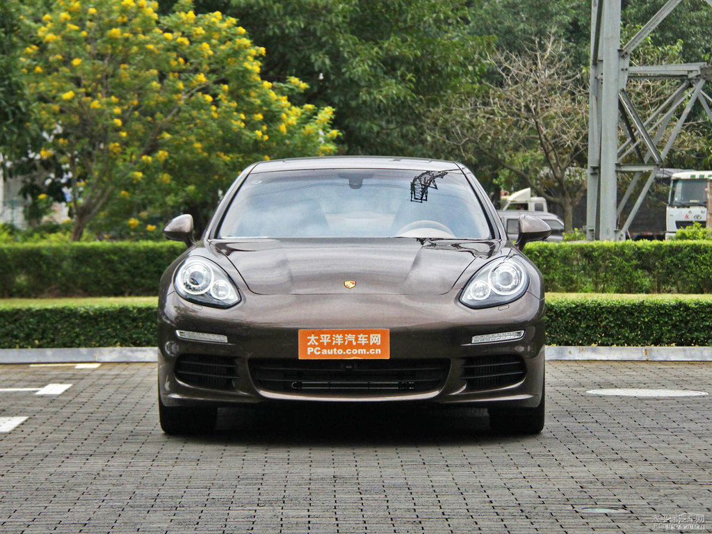 碳灰色Panamera整車外觀外觀圖片