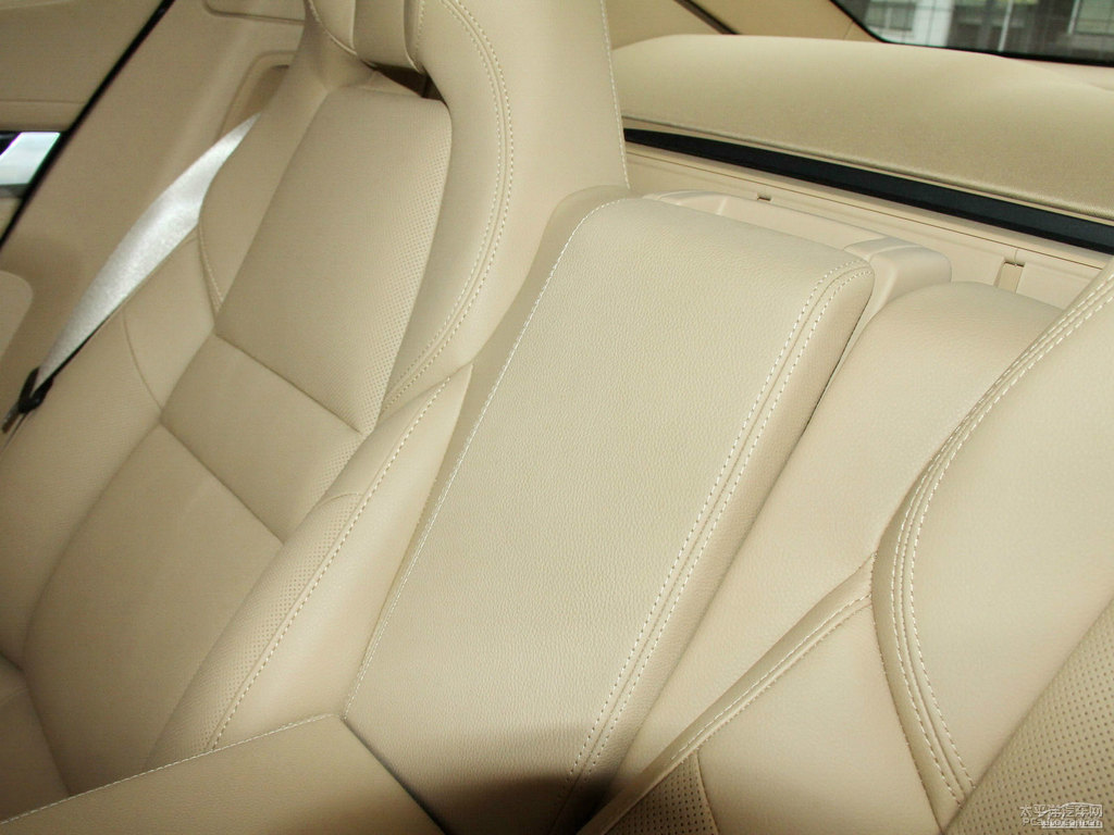 ̼ɫPanamera΃(ni)DƬ