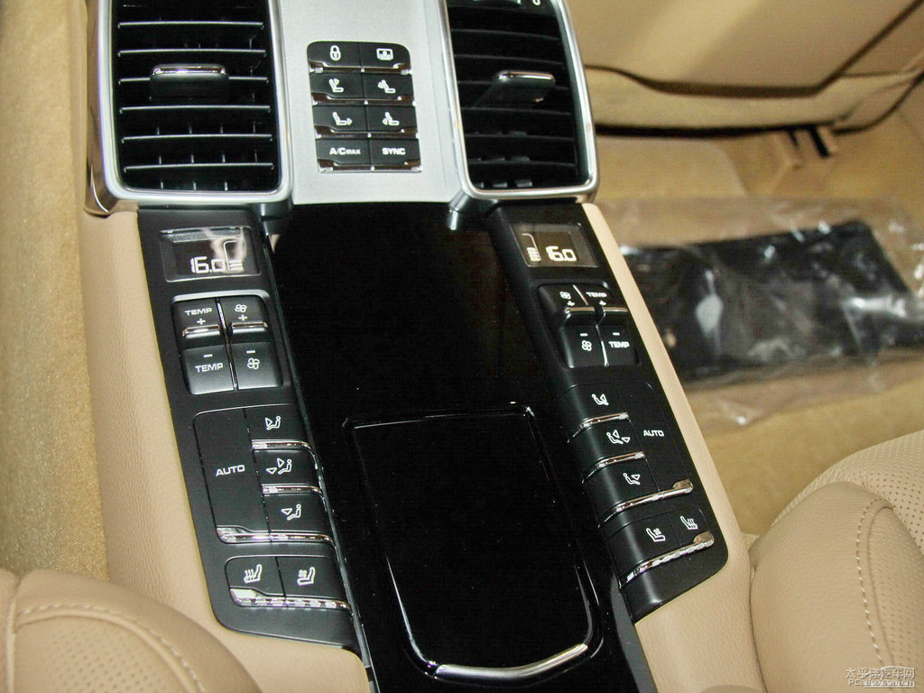 ̼ɫPanamera΃(ni)DƬ