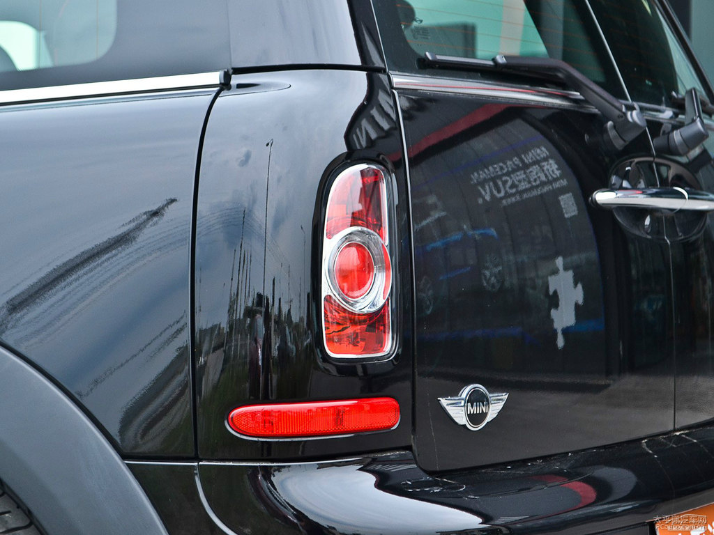 ҹMINI JCW CLUBMAN܇β^DƬ