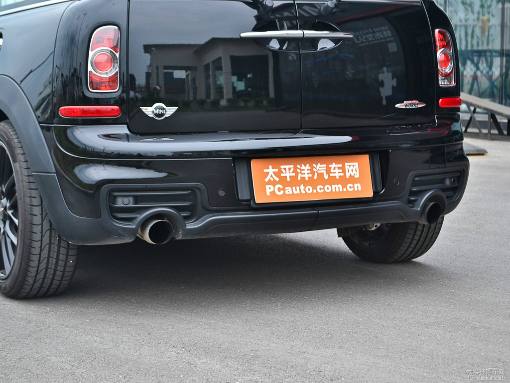 ҹMINI JCW CLUBMAN܇β^DƬ
