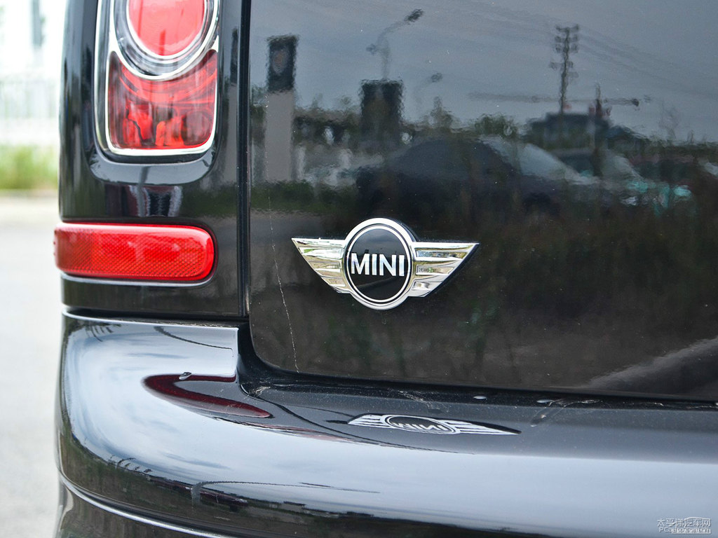 ҹMINI JCW CLUBMAN܇β^DƬ
