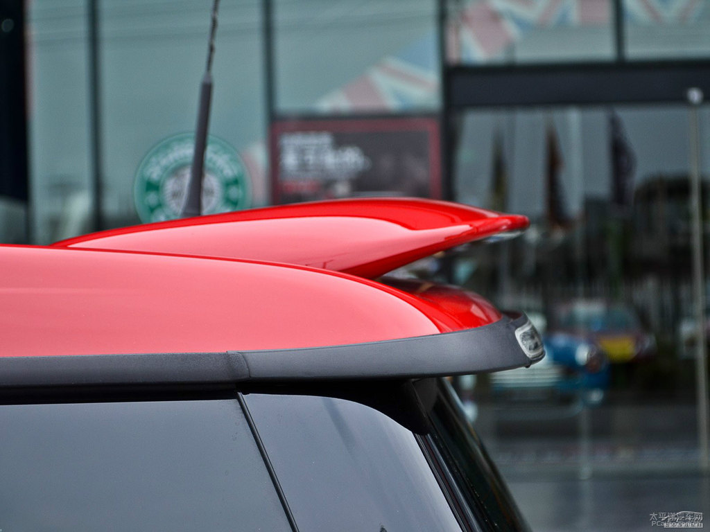 ҹMINI JCW CLUBMAN܇β^DƬ