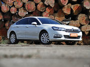 2013款 2.3L 自動豪華型 2013款 2.3L 自動豪華型