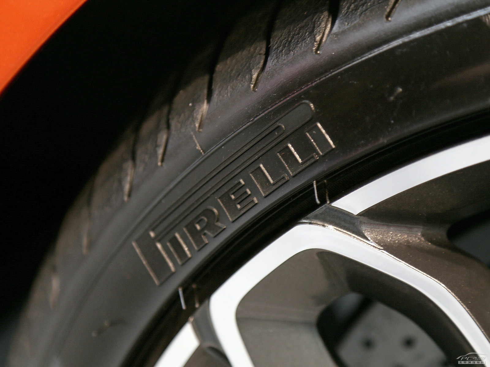 邁凱倫MP4-12C細(xì)節(jié)高清大圖