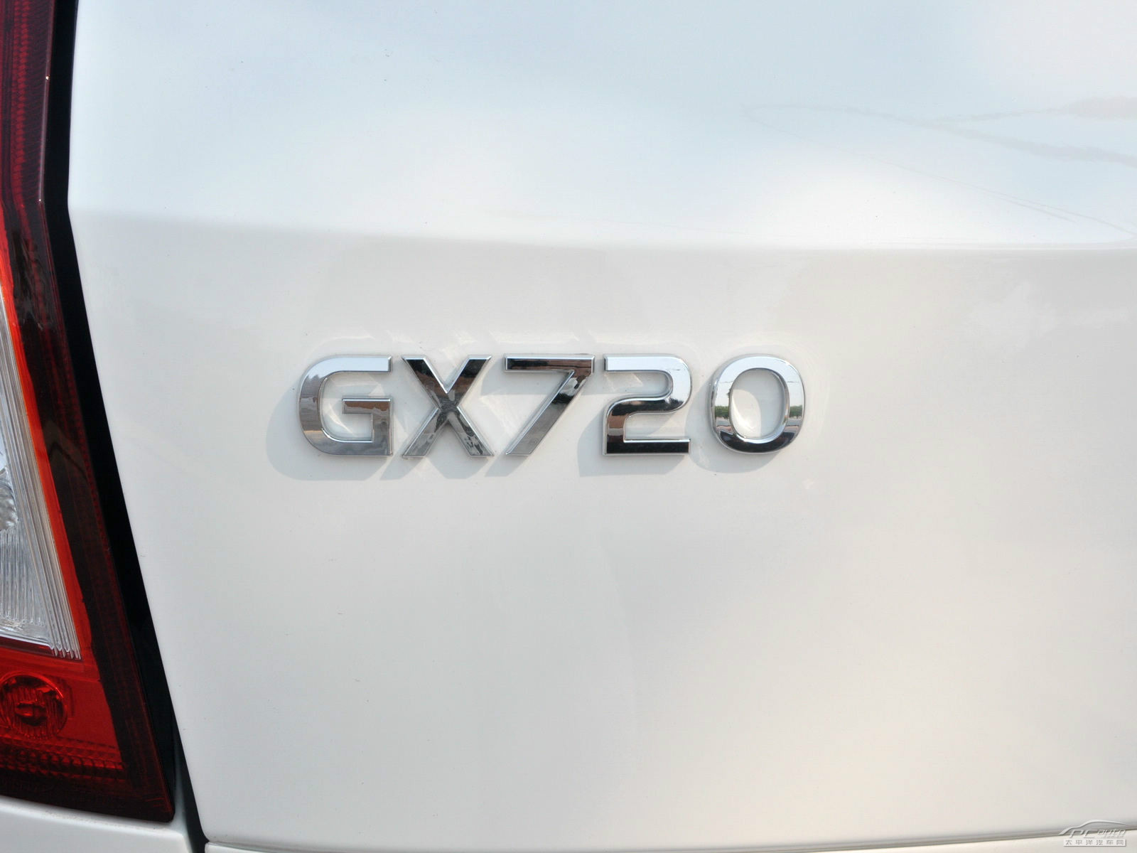 吉利GX7外觀高清大圖