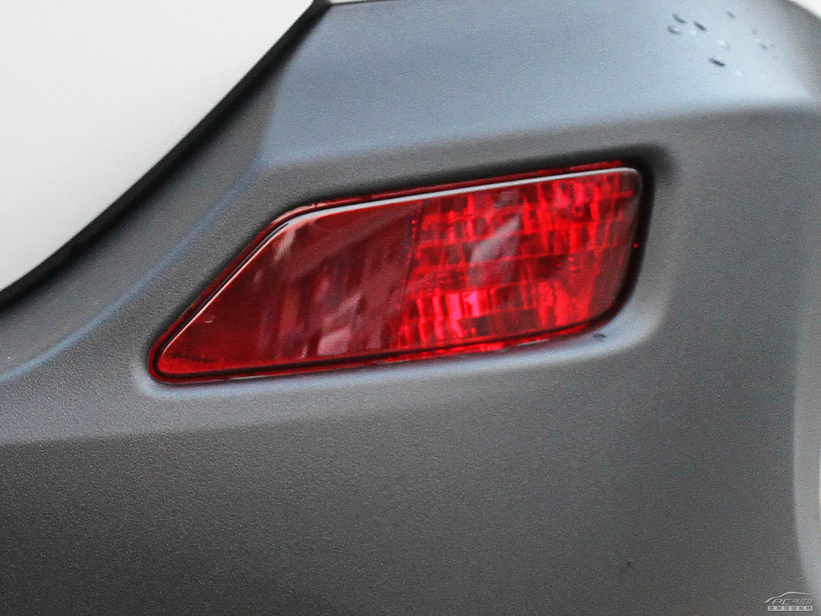 RAV4榮放外觀高清大圖