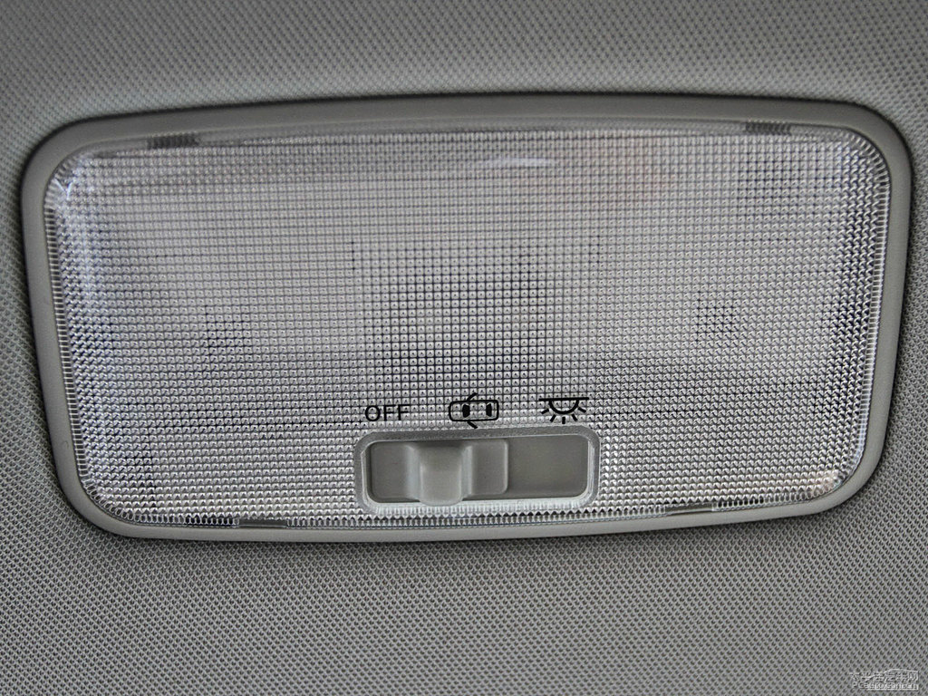 RAV4s܇(ni)DƬ