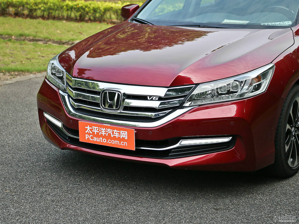 探戈紅雅閣車頭外觀圖片