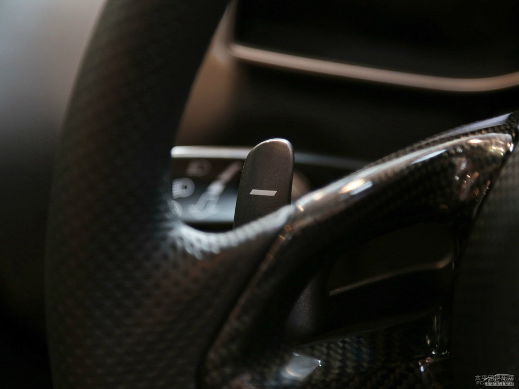 ɫ~PMP4-12Cп؃(ni)DƬ