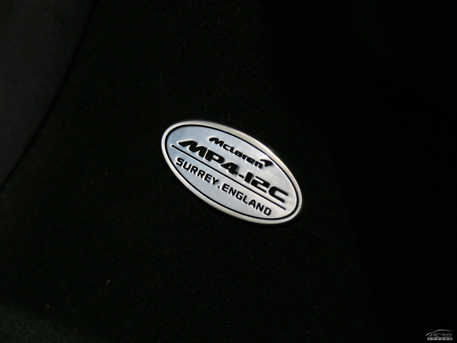 邁凱倫MP4-12C內(nèi)飾高清大圖