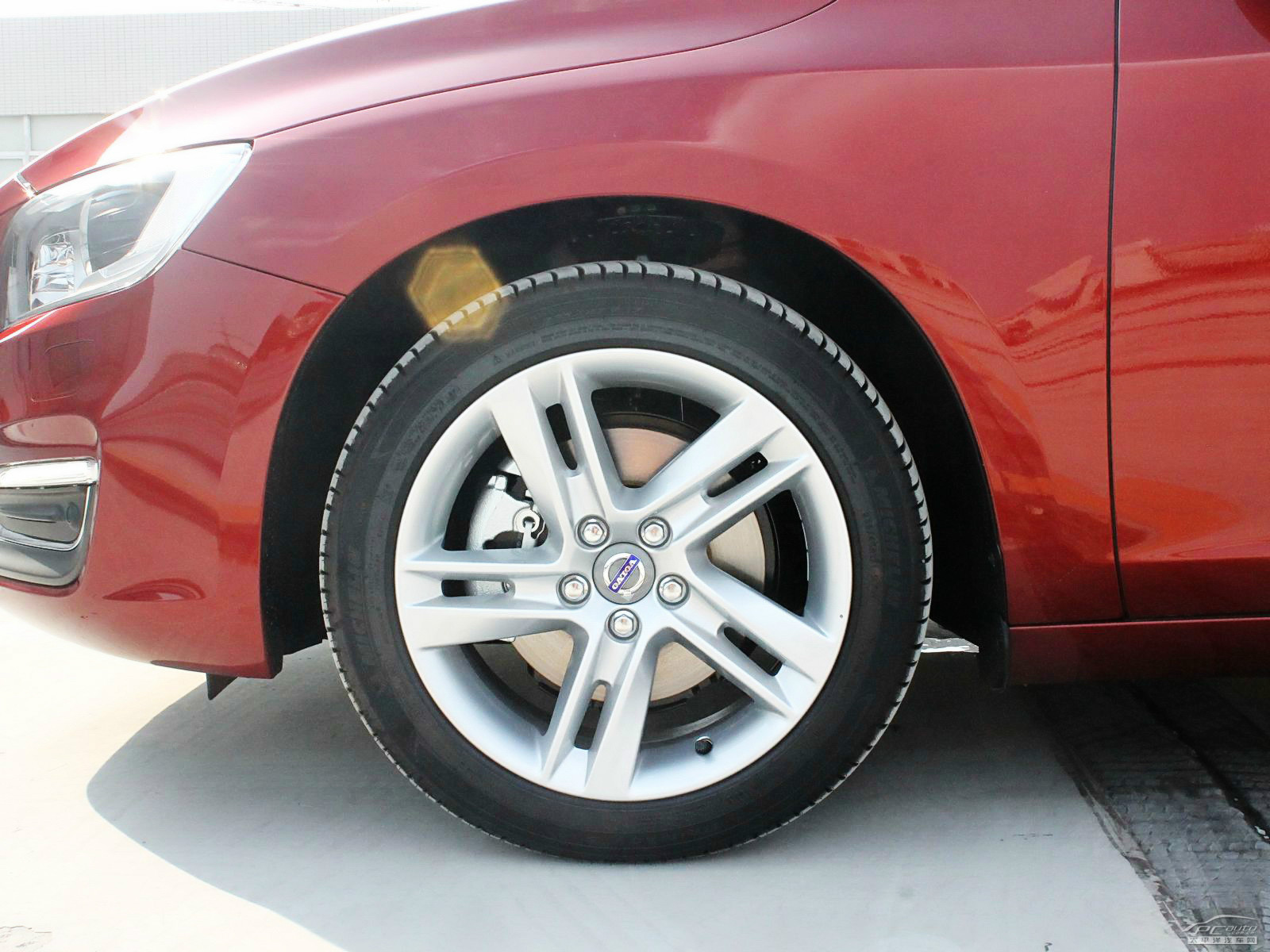 沃爾沃V60外觀高清大圖