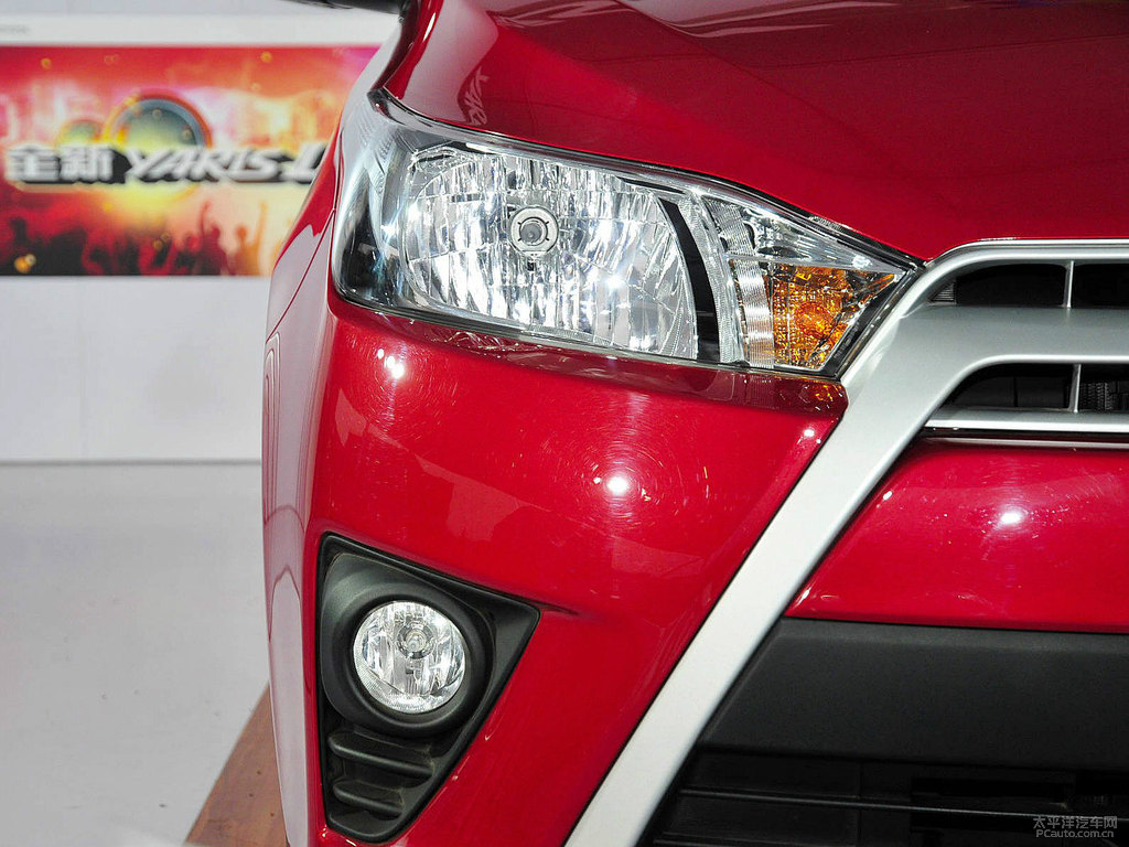 珊瑚紅YARiS L 致炫車(chē)頭外觀圖片