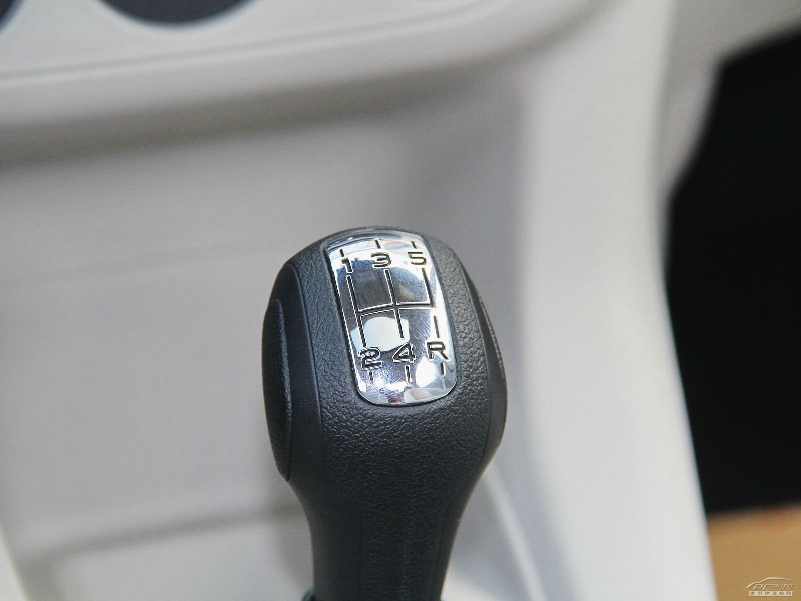 全新愛麗舍內(nèi)飾高清大圖