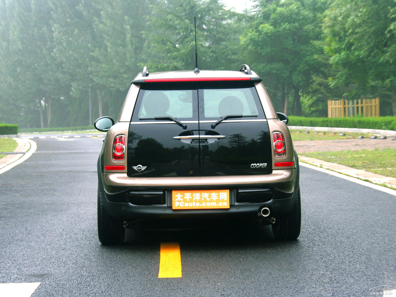 MINI CLUBMAN外觀高清大圖