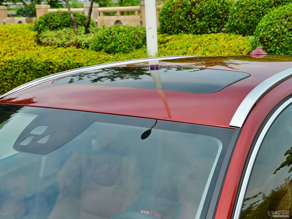 沃爾沃V60車身外觀圖片