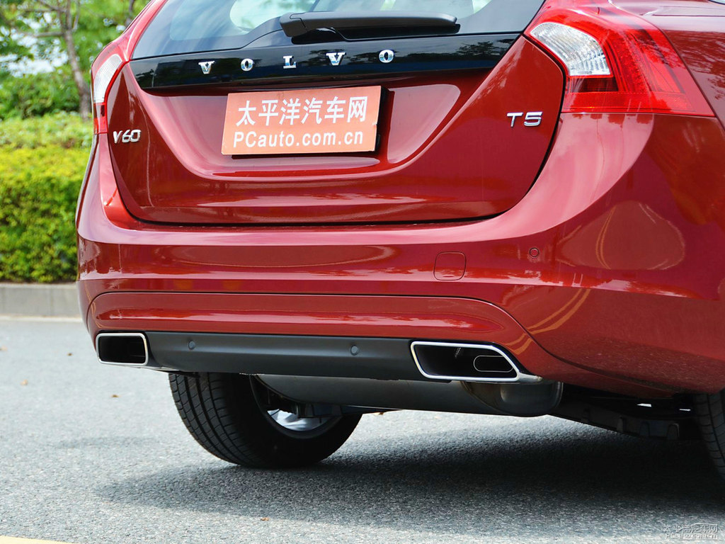 沃爾沃V60車尾外觀圖片