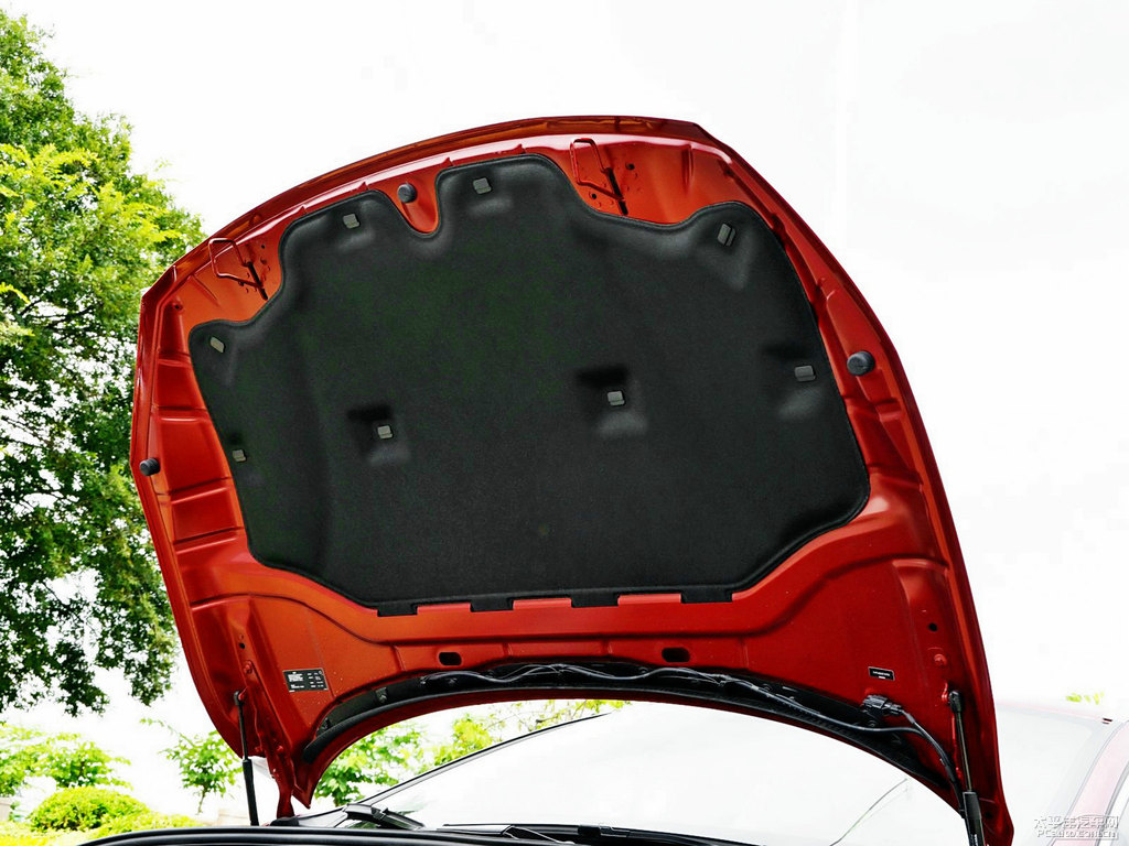 沃爾沃V60發(fā)動機(jī)其它細(xì)節(jié)圖片
