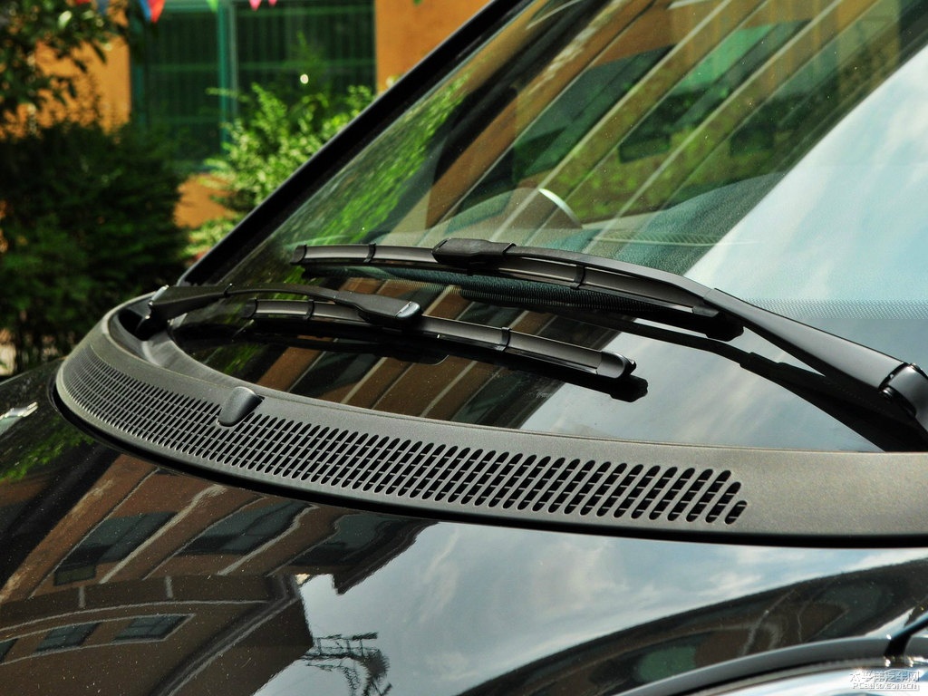 ɫsmart fortwo܇^DƬ