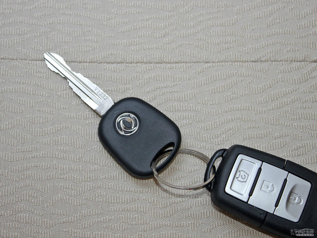 EʯھSUV(x)(ji)DƬ