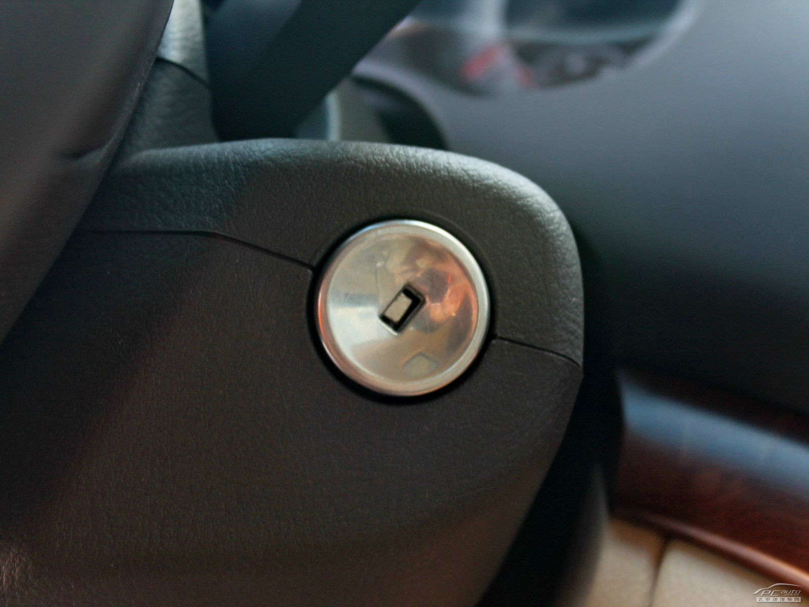 榮威950內(nèi)飾高清大圖