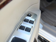 2013款 3.0L 自動兩驅(qū)豪華型 2013款 3.0L 自動兩驅(qū)豪華型